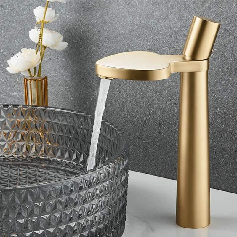 Brushed Gold Bathroom Faucet Basin Faucets Hot & Cold Brass Bathroom Sink Faucet Deck Mounted Lavotory Faucet Mixer Water Tap
Brushed Gold Bathroom Faucet Basin Faucets Hot & Cold Brass Bathroom Sink Faucet Deck Mounted Lavotory Faucet Mixer Water Tap