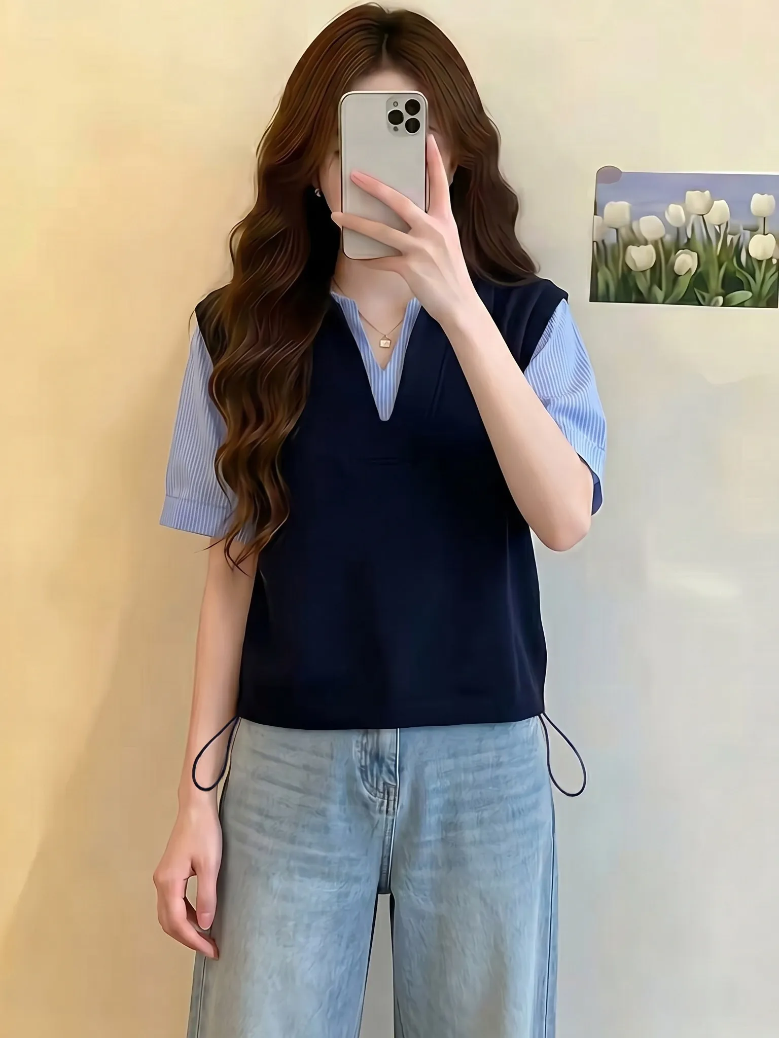 Korean Style Summer Ladies Loose Casual Short Sleeve Shirt Color Block Design Breathable Thin Material V-Neck Commute Friendly
Korean Style Summer Ladies Loose Casual Short Sleeve Shirt Color Block Design Breathable Thin Material V-Neck Commute Friendly