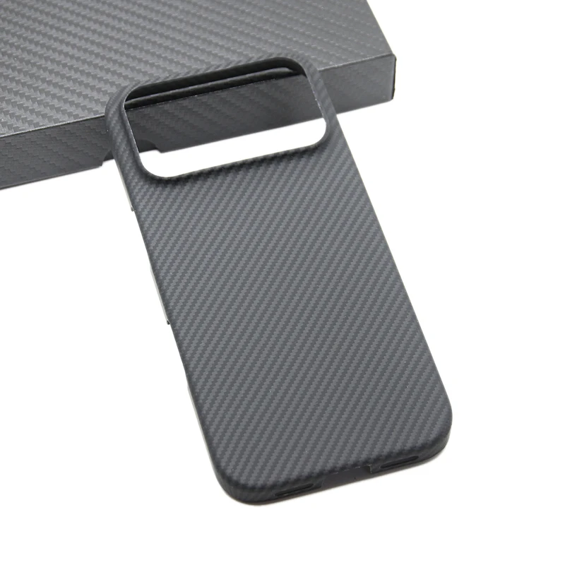 ZXKE True Fiber Case For Apple iPhone17Pro iPhone17ProMax Cover Thin and light attributes Aramid fiber material phone shell
ZXKE True Fiber Case For Apple iPhone17Pro iPhone17ProMax Cover Thin and light attributes Aramid fiber material phone shell