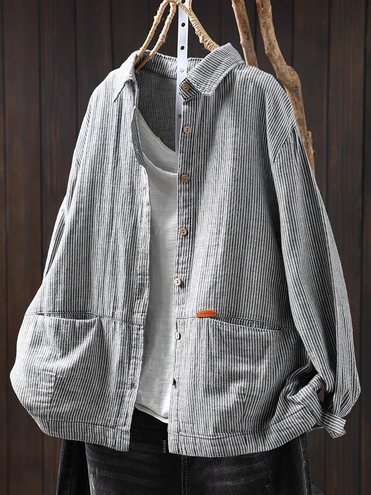 Women Long Sleeve Cotton Shirt New 2025 Spring Vintage Style Turn-down Collar Striped Loose Female Casual Tops Shirts M743
Women Long Sleeve Cotton Shirt New 2025 Spring Vintage Style Turn-down Collar Striped Loose Female Casual Tops Shirts M743