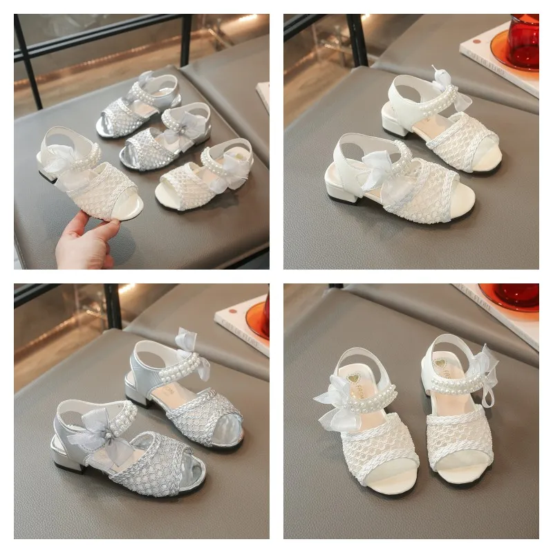 Girls Summer Princess Sandals Pearl Bow Soft Sole Beach Shoes Kids Casual Sporty Outdoor Footwear Toddler Big Children's Shoes
Girls Summer Princess Sandals Pearl Bow Soft Sole Beach Shoes Kids Casual Sporty Outdoor Footwear Toddler Big Children's Shoes