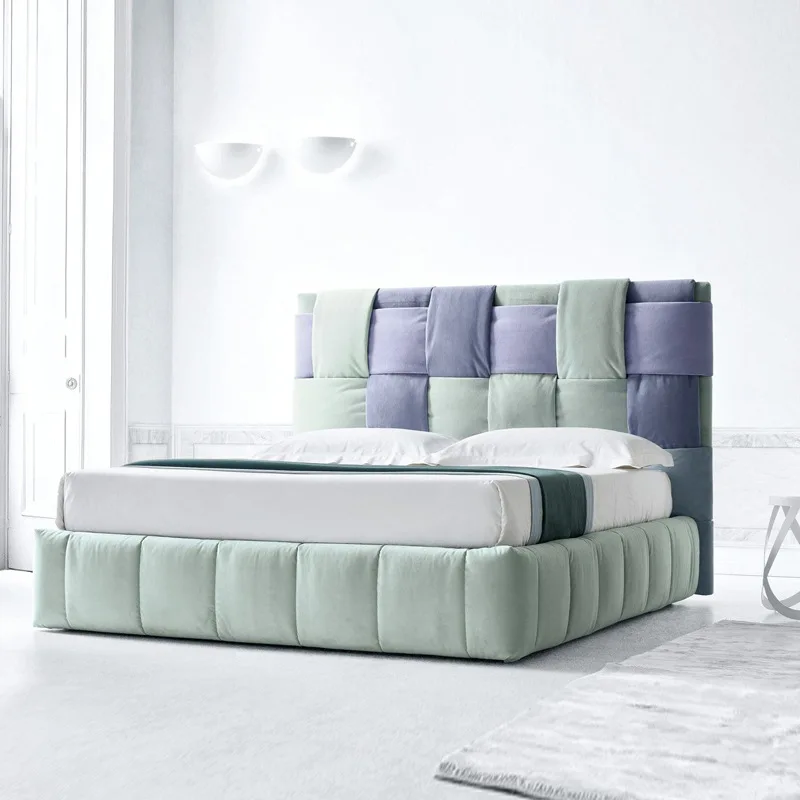 Modern light luxury master bedroom solid wood cloth bed Nordic 1.8 meters wedding bed small apartment double
Modern light luxury master bedroom solid wood cloth bed Nordic 1.8 meters wedding bed small apartment double