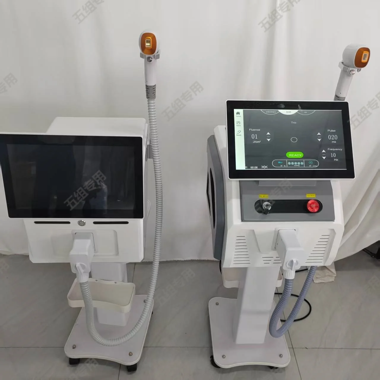 Single Handle Three Wavelength 808nm 755nm 1064nm Beauty Diode Laser Permanent Hair Removal Unwanted Hair Removal Beauty Machine
Single Handle Three Wavelength 808nm 755nm 1064nm Beauty Diode Laser Permanent Hair Removal Unwanted Hair Removal Beauty Machine