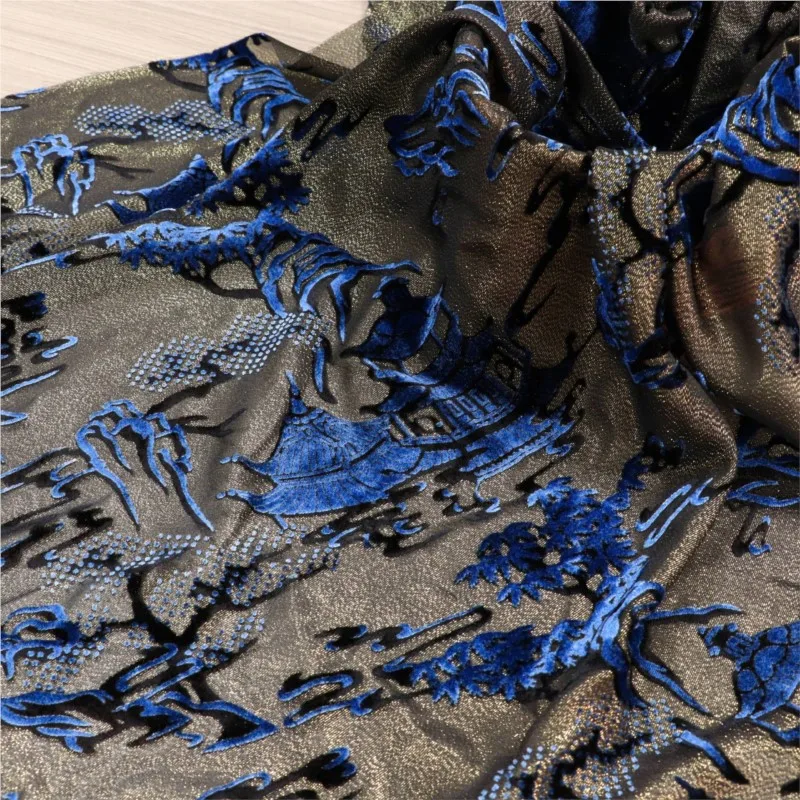 Тканая парчовая флисовая ткань с бархатной вискозой с золотым розовым узором для платьев Cheongsam, свадебных платьев и вечеринок
Тканая парчовая флисовая ткань с бархатной вискозой с золотым розовым узором для платьев Cheongsam, свадебных платьев и вечеринок