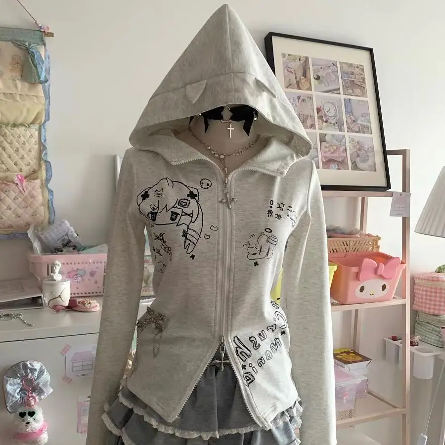 Hooded long-sleeved sweatshirt for girls in autumn and winter zipper cardigan jacket ins trendy Korean style to modify body
Hooded long-sleeved sweatshirt for girls in autumn and winter zipper cardigan jacket ins trendy Korean style to modify body