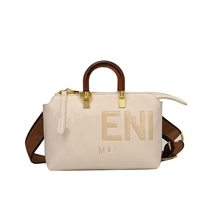 Luxury Designer Crossbody bag Women Mini soft Leather Shoulder Bags PU clutch pochette handbag Top Quality Classic Purse Luxury
Luxury Designer Crossbody bag Women Mini soft Leather Shoulder Bags PU clutch pochette handbag Top Quality Classic Purse Luxury