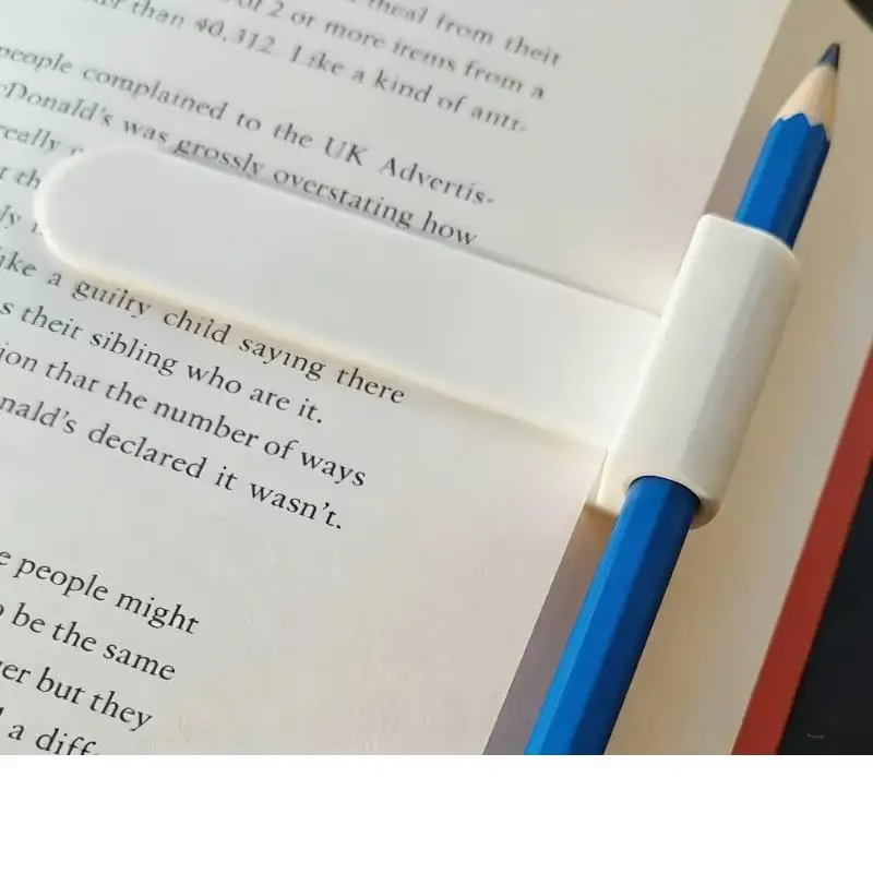 2pcs random Wooden Pencil Bookmark & Pen Holder – Plastic Clip Marks Pages, Convenient for Reading Journaling
2pcs random Wooden Pencil Bookmark & Pen Holder – Plastic Clip Marks Pages, Convenient for Reading Journaling
