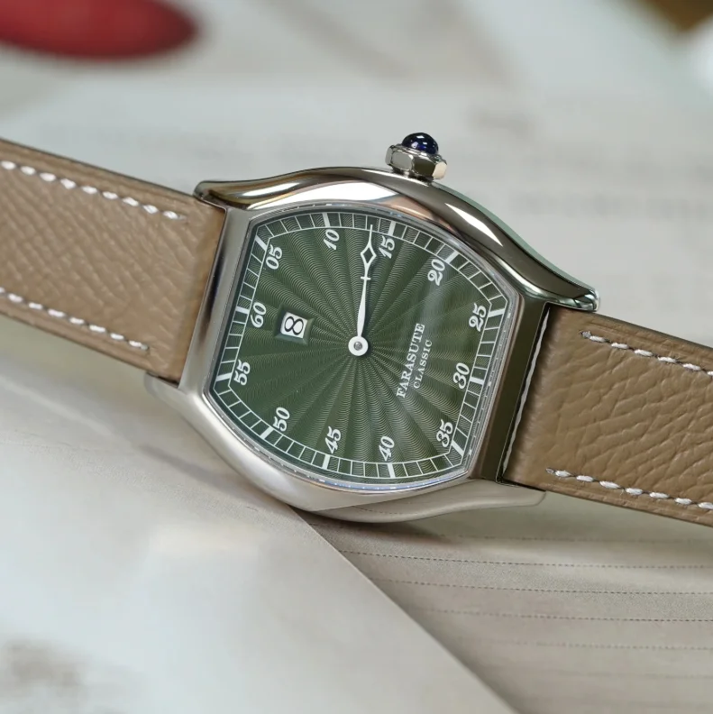 FARASUTE Men Automatic Watch Pilot 36mm Tonneau Jump Hour Mechanical Wristwatch Sapphire Waterproof ST17 Sunray Dial Fashion
FARASUTE Men Automatic Watch Pilot 36mm Tonneau Jump Hour Mechanical Wristwatch Sapphire Waterproof ST17 Sunray Dial Fashion
