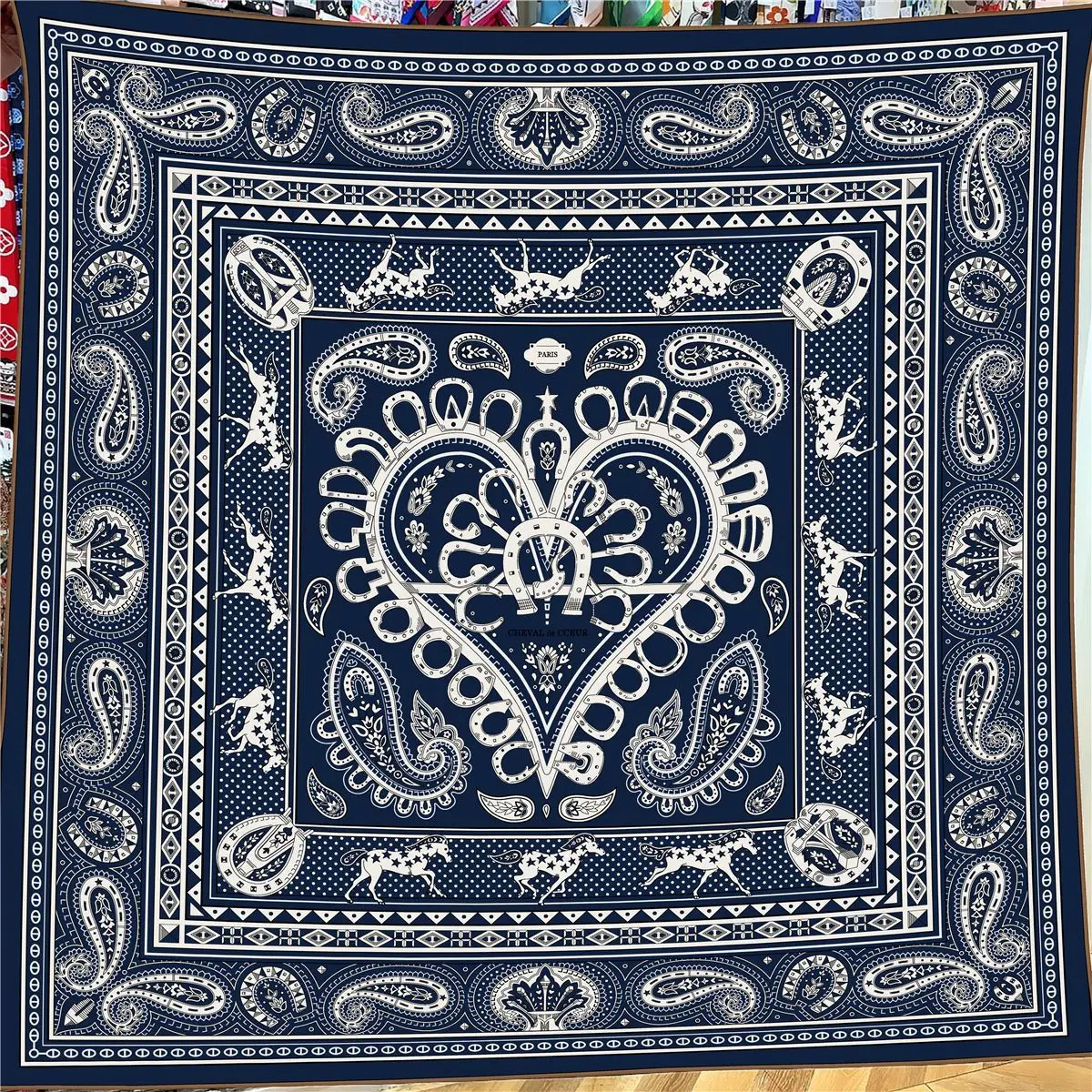 130 см 30% шелк 70% кашемировый шарф, дизайнерские роскошные шали из пашмины для женщин, квадратные ручные закрученные края, палантин, одеяло, большое пончо
130 см 30% шелк 70% кашемировый шарф, дизайнерские роскошные шали из пашмины для женщин, квадратные ручные закрученные края, палантин, одеяло, большое пончо