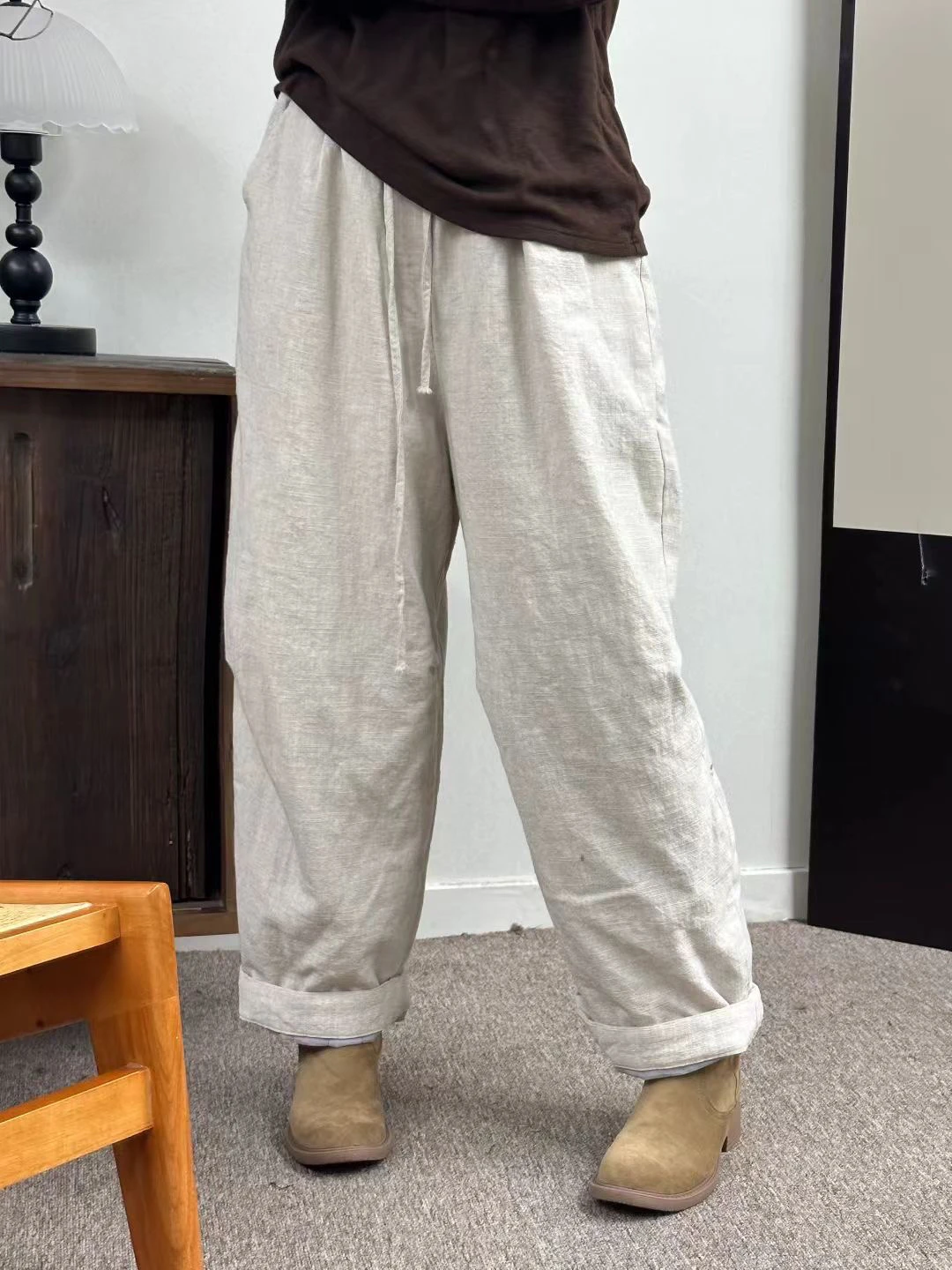 Winter Thiened Casual Linen Cotton Pants Women's Bend Knife Pants Retro Distred Loose Fit Warm Long Trousers Commute Sle
Winter Thiened Casual Linen Cotton Pants Women's Bend Knife Pants Retro Distred Loose Fit Warm Long Trousers Commute Sle