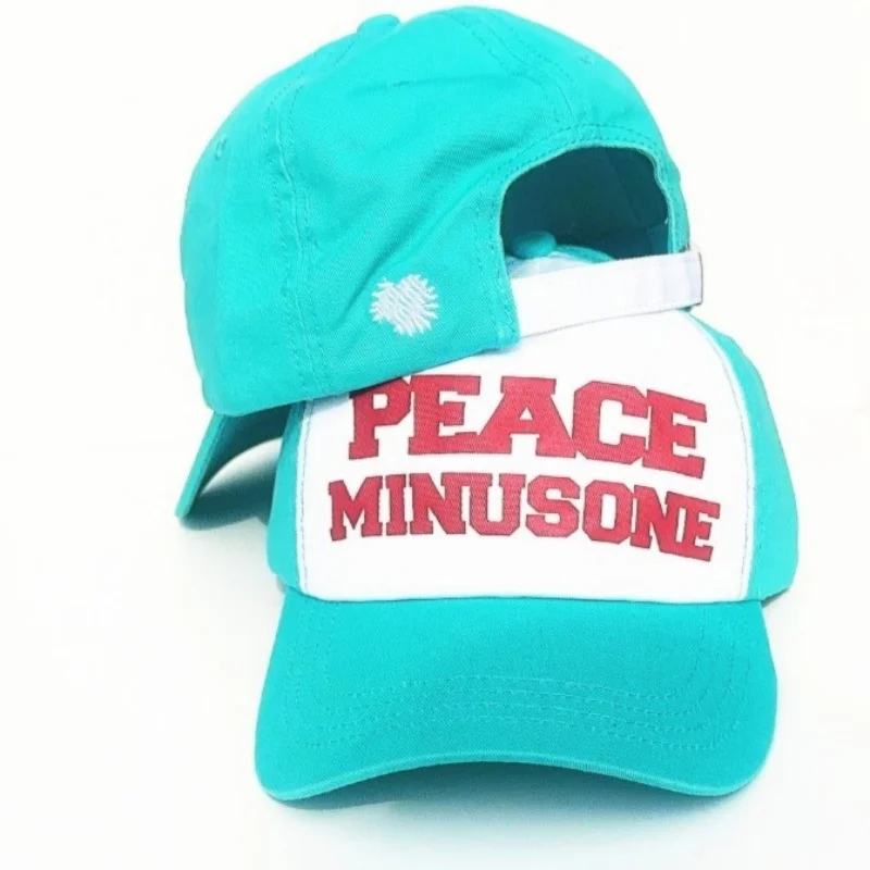Kpop G-Dragon Baseball Cap GD Concert Pendants Decorste Bigbang Embroidery Peaceminu Cap GD Fans Gifts Summer Collection Gifts
Kpop G-Dragon Baseball Cap GD Concert Pendants Decorste Bigbang Embroidery Peaceminu Cap GD Fans Gifts Summer Collection Gifts