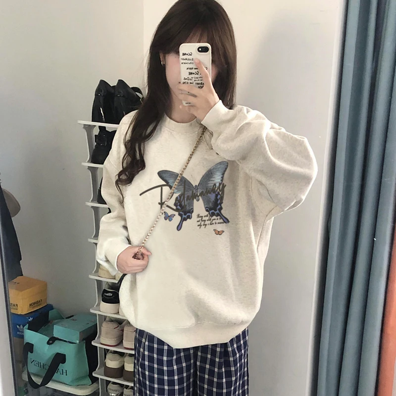 Loose and Versatile Crew Neck Sweatshirts Spring and Autumn 2024 New Butterfly Printing Pattern Popular Top
Loose and Versatile Crew Neck Sweatshirts Spring and Autumn 2024 New Butterfly Printing Pattern Popular Top