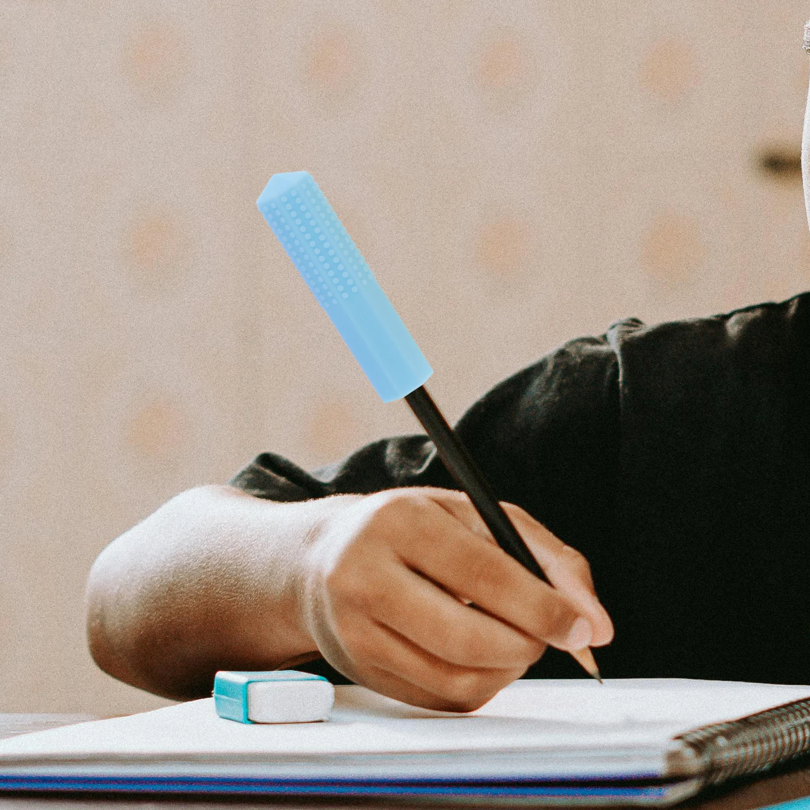 8 шт., детские жевательные игрушки, детские сенсорные пособия, карандаши, жевательные инструменты, аксессуары, силикагель, жевательные топперы, студенческие
8 шт., детские жевательные игрушки, детские сенсорные пособия, карандаши, жевательные инструменты, аксессуары, силикагель, жевательные топперы, студенческие