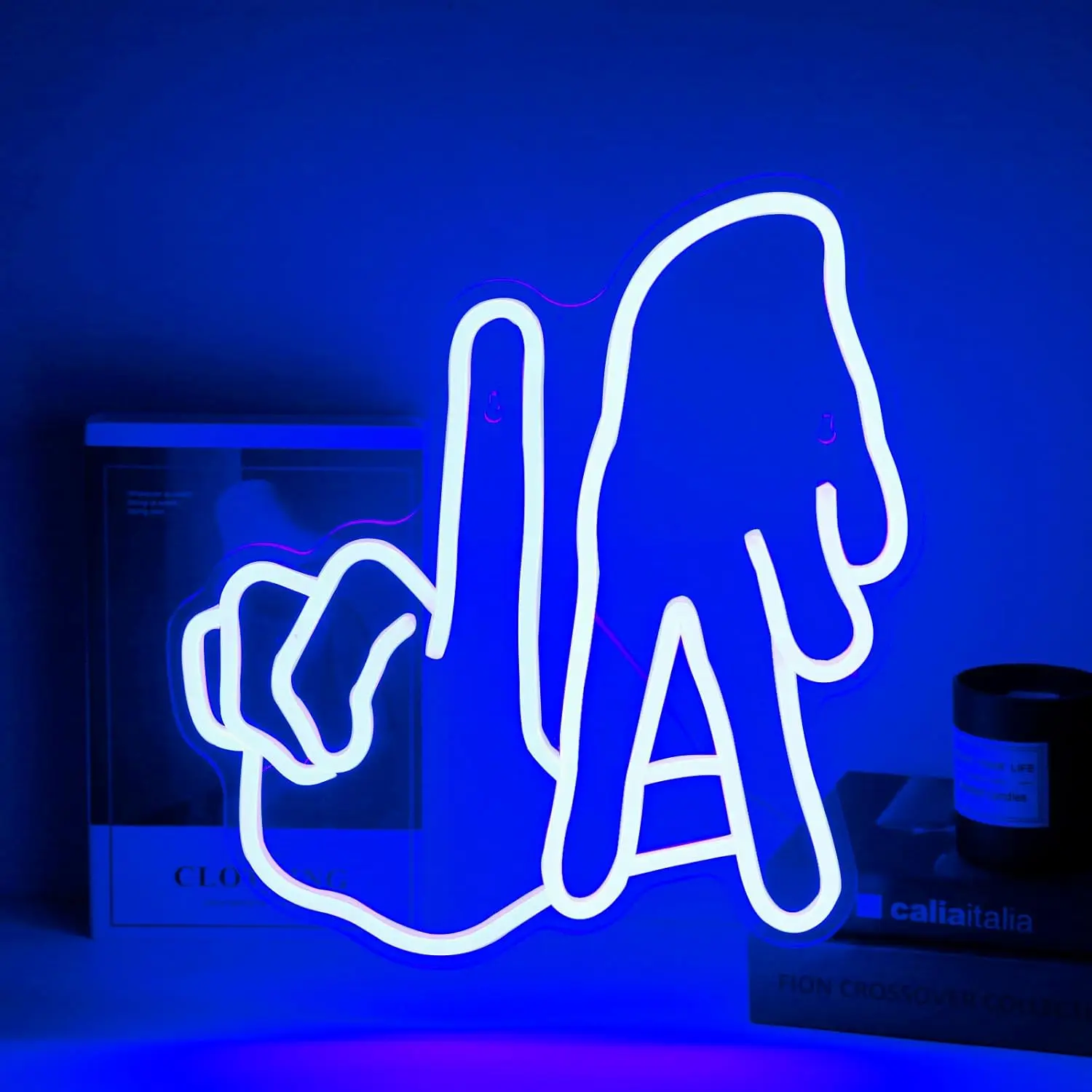 LA Hand Sign Neon Light Wall Decor Trendy colorful light box, USB powered, versatile decor
LA Hand Sign Neon Light Wall Decor Trendy colorful light box, USB powered, versatile decor
