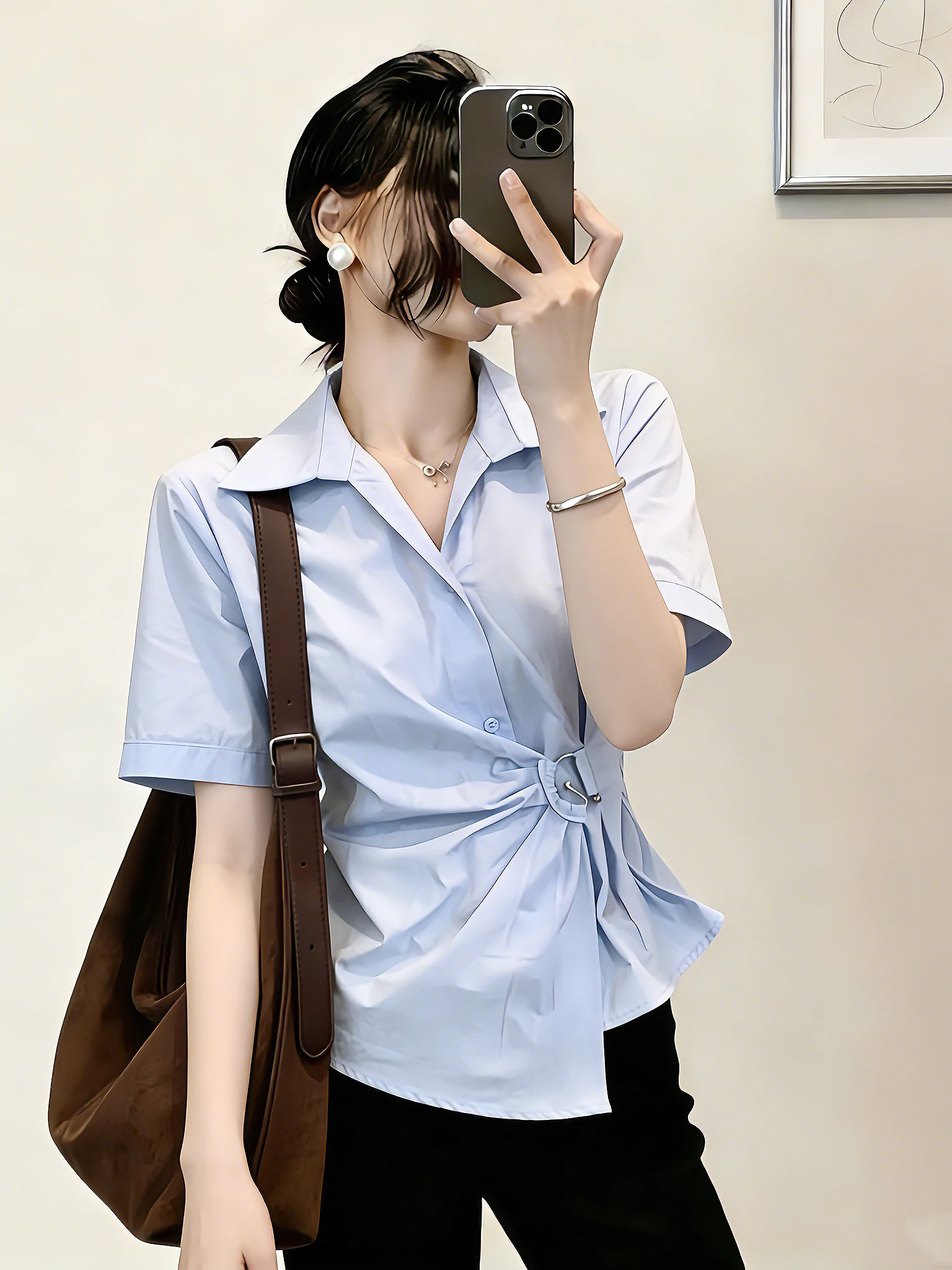 Light Blue V-Neck Short Sleeve Shirt Women's Fashion Korean Style Regular Fit Summer New Arrival for plus Size Ladies
Light Blue V-Neck Short Sleeve Shirt Women's Fashion Korean Style Regular Fit Summer New Arrival for plus Size Ladies