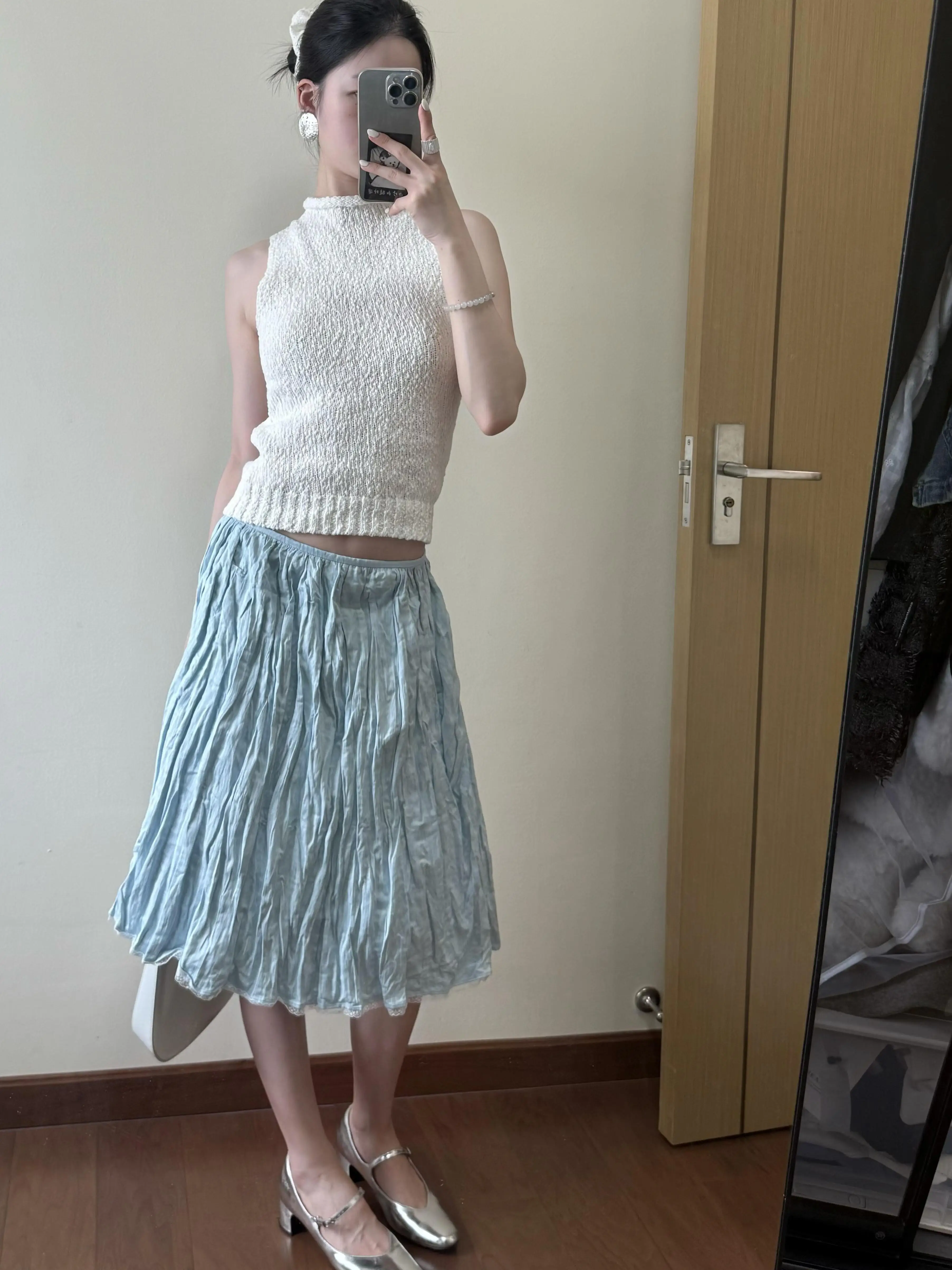 American Retro Free Shape Pleated Skirt Women Spring Summer Blue Knee Length Lace Patchwork Low Waist Beautiful Umbrella...
American Retro Free Shape Pleated Skirt Women Spring Summer Blue Knee Length Lace Patchwork Low Waist Beautiful Umbrella...