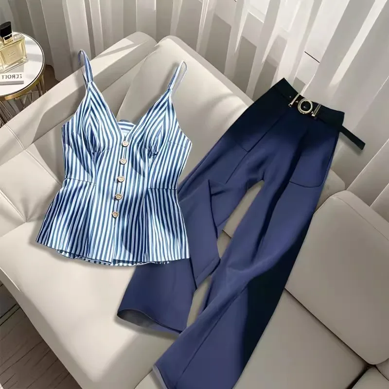 French Elegant Fashion Striped Tank Top Women's Summer Blue White Button-Up Sleeveless Sexy Shirt Female Casual Chic Slim Blouse
French Elegant Fashion Striped Tank Top Women's Summer Blue White Button-Up Sleeveless Sexy Shirt Female Casual Chic Slim Blouse