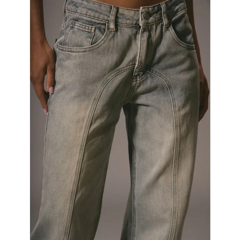 2026 New Ladies Mid Rise Seam Design Straight Denim Pants Retro Washed Casual Slim Wide Leg Casual Street Daily Jeans
2026 New Ladies Mid Rise Seam Design Straight Denim Pants Retro Washed Casual Slim Wide Leg Casual Street Daily Jeans