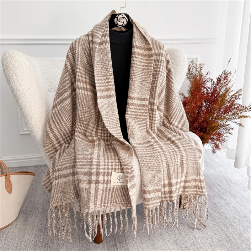 Luxury Plaid Scarf Winter Warm Cashmere Women Long Pashmina Foulard Female Scarves Lady Tassel Shawl Wraps 2025 Design New
Luxury Plaid Scarf Winter Warm Cashmere Women Long Pashmina Foulard Female Scarves Lady Tassel Shawl Wraps 2025 Design New