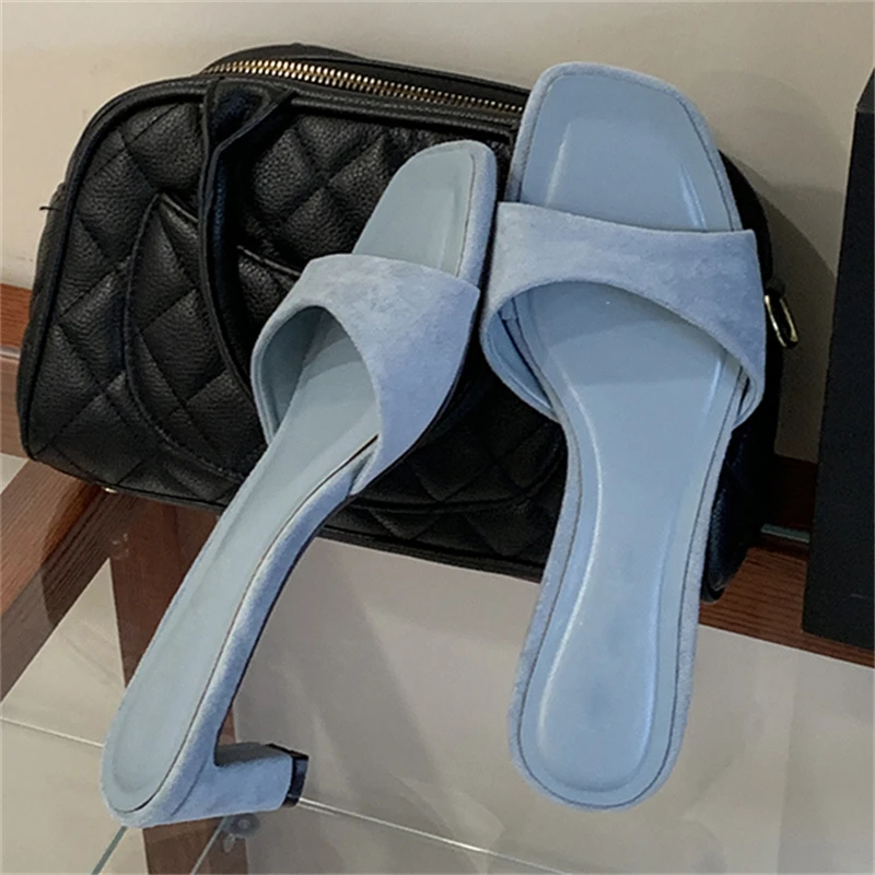Aneikeh Elegant Blue Suede Block Heel Mules for Women Square Open Toe Slip-on Slippers Summer Casual Daily Office Sandals
Aneikeh Elegant Blue Suede Block Heel Mules for Women Square Open Toe Slip-on Slippers Summer Casual Daily Office Sandals
