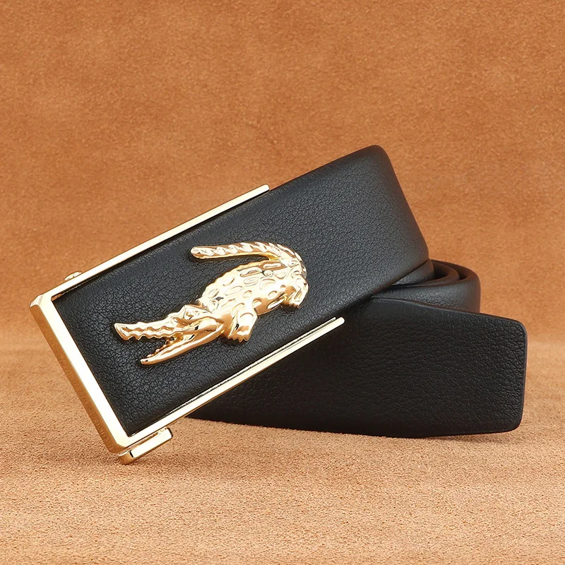 Дизайнерские ремни мужские из крокодиловой кожи с автоматической пряжкой высокого качества, модные, из натуральной кожи, черные молодые мужские cintos masculinos
Дизайнерские ремни мужские из крокодиловой кожи с автоматической пряжкой высокого качества, модные, из натуральной кожи, черные молодые мужские cintos masculinos