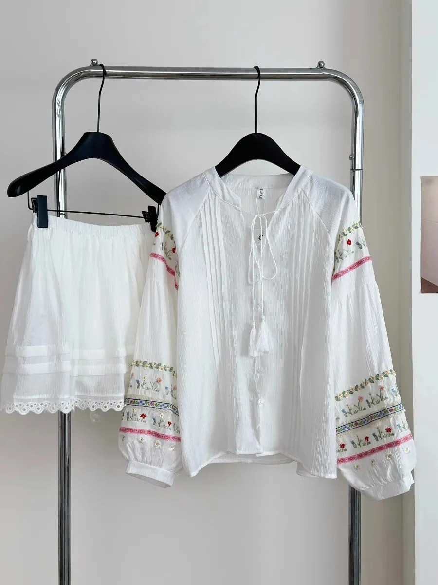 plus Size 300 Pounds White Set Women's Sweet Floral Doll Shirt Long Sleeve High Waist Short Skirt Two Piece Set Summer
plus Size 300 Pounds White Set Women's Sweet Floral Doll Shirt Long Sleeve High Waist Short Skirt Two Piece Set Summer