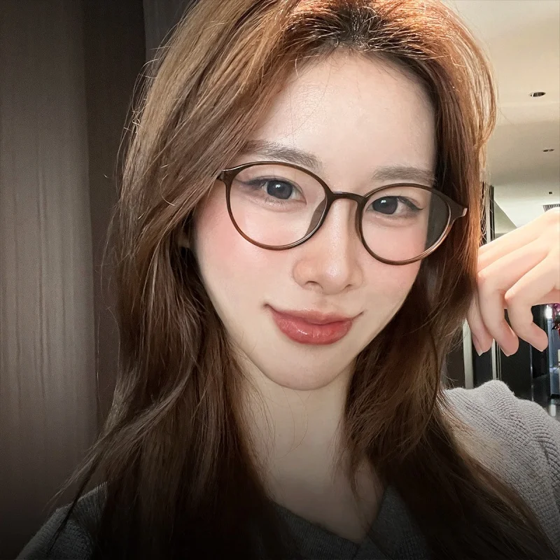 TR90 Glasses Frame Ultra Light Elliptical 9g Male And Female Glasses Frame Anti Blue Light Optical Prescription Frame 7122
TR90 Glasses Frame Ultra Light Elliptical 9g Male And Female Glasses Frame Anti Blue Light Optical Prescription Frame 7122