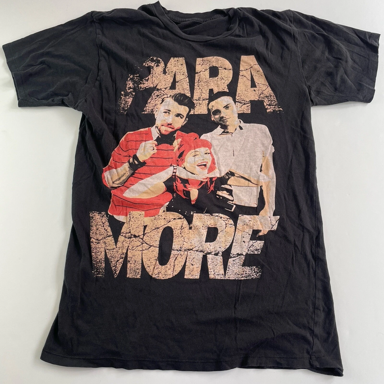 VTG Paramore American Rock Band Monumentour Концертный тур Хлопковая футболка с короткими рукавами Летняя мужская и женская уличная одежда в стиле ретро Y2K
VTG Paramore American Rock Band Monumentour Концертный тур Хлопковая футболка с короткими рукавами Летняя мужская и женская уличная одежда в стиле ретро Y2K