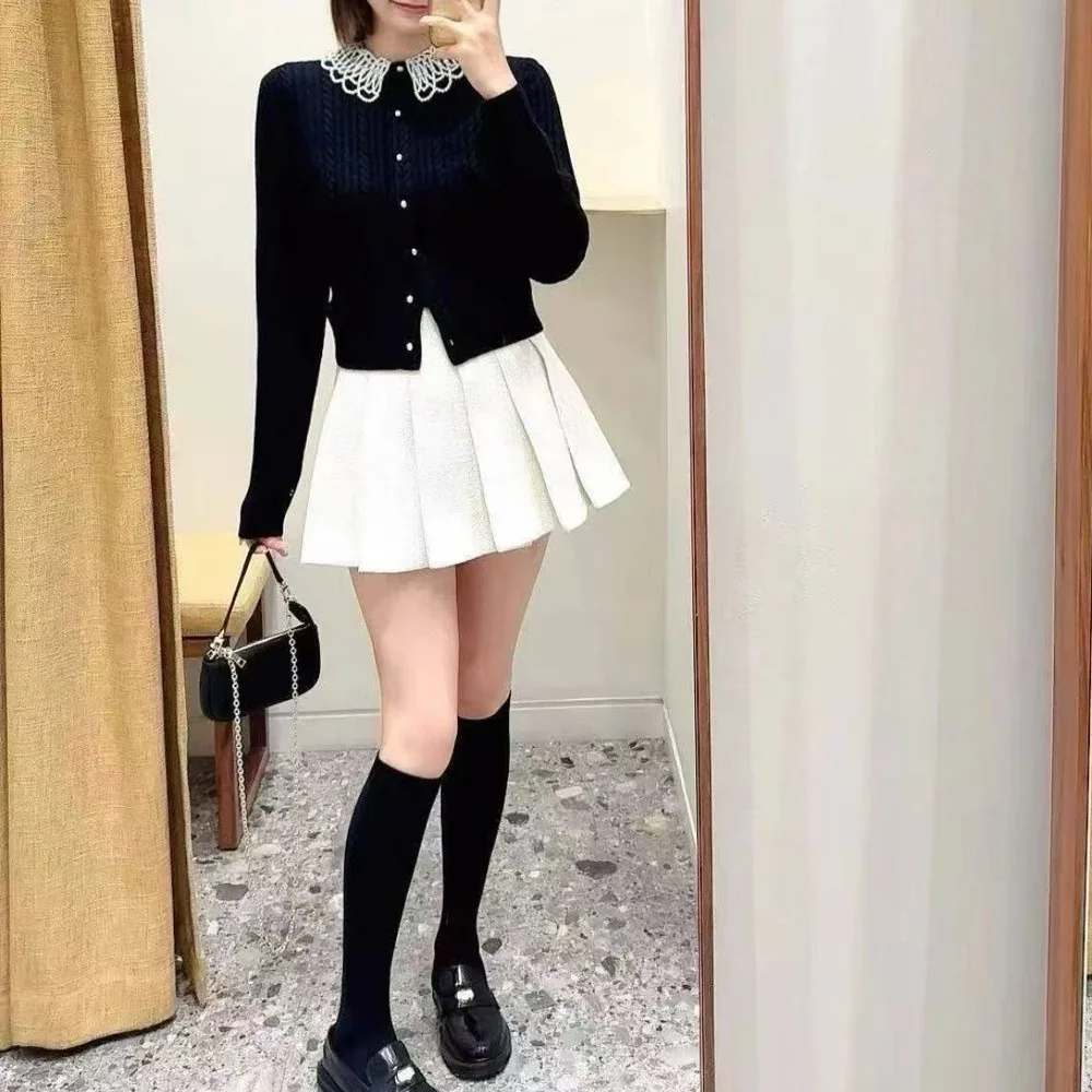 Ele Pearl Collar Knitted Sweater Coat Slim Fit Women's Faion Autumn Outerwear Comfortable Woolen Material Open Cardigan
Ele Pearl Collar Knitted Sweater Coat Slim Fit Women's Faion Autumn Outerwear Comfortable Woolen Material Open Cardigan
