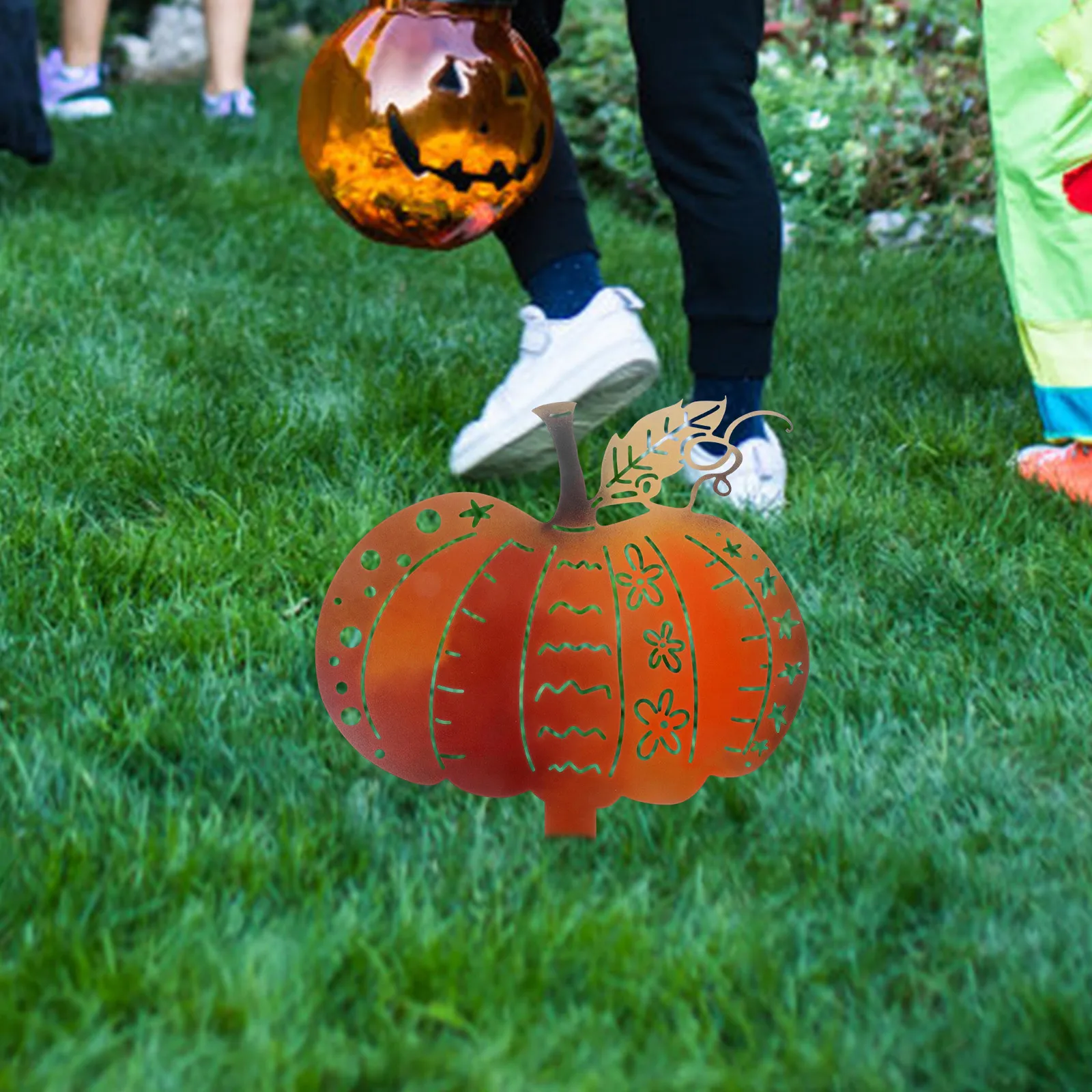 Pumpkin Garden Stake Decorative Sign for Halloween Yard Decoration Outdoor Metal Stakes Compact Size Lightweight Easy Insertion
Pumpkin Garden Stake Decorative Sign for Halloween Yard Decoration Outdoor Metal Stakes Compact Size Lightweight Easy Insertion