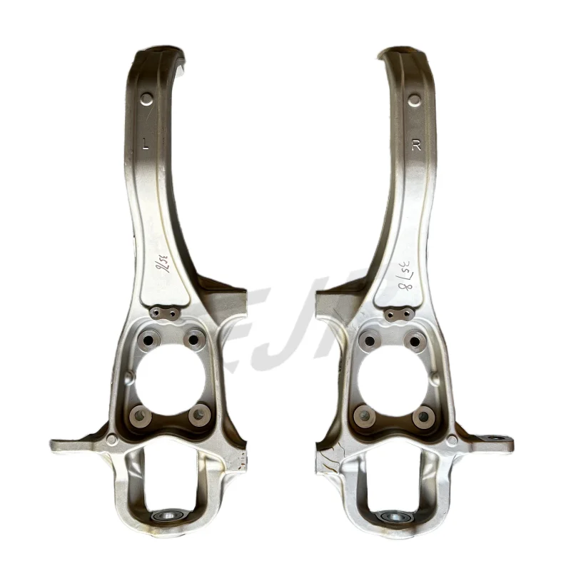 For Maserati Quattroporte Ghibli Four-wheel Drive 6 Pistons Shofar Steering Knuckle 670003578 670003576
For Maserati Quattroporte Ghibli Four-wheel Drive 6 Pistons Shofar Steering Knuckle 670003578 670003576