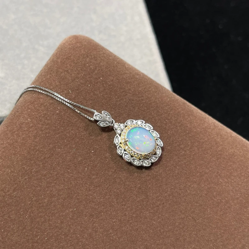 *Pure natural and super beautiful Opal pendant, full of fire color and skin whitening, with 925 silver precision inlay
*Pure natural and super beautiful Opal pendant, full of fire color and skin whitening, with 925 silver precision inlay