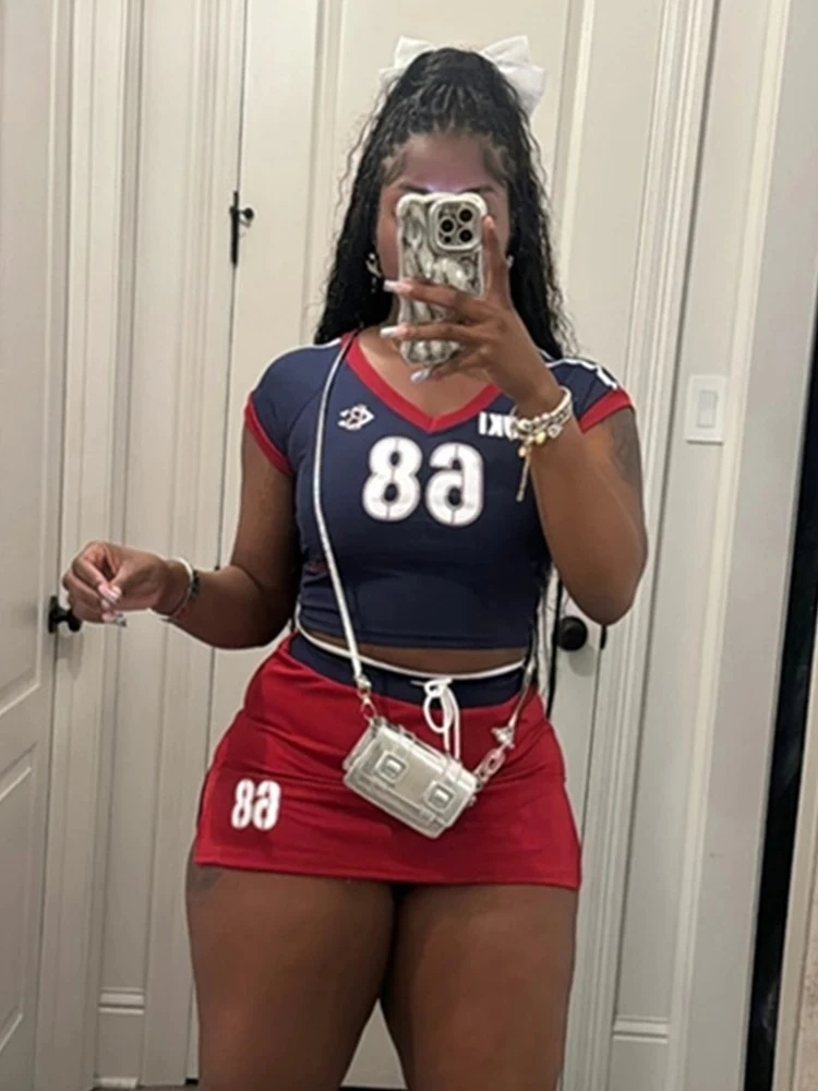 Контрастный комплект из 2 предметов с цифровым принтом, женский эластичный укороченный топ с v-образным вырезом + узкие мини-юбки на шнурке, уличный трендовый базовый костюм
Контрастный комплект из 2 предметов с цифровым принтом, женский эластичный укороченный топ с v-образным вырезом + узкие мини-юбки на шнурке, уличный трендовый базовый костюм