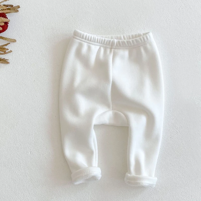 Autumn and winter new baby clothes for 0-3 years old, big butt and high waist pants for girls, with thick velvet 
Autumn and winter new baby clothes for 0-3 years old, big butt and high waist pants for girls, with thick velvet