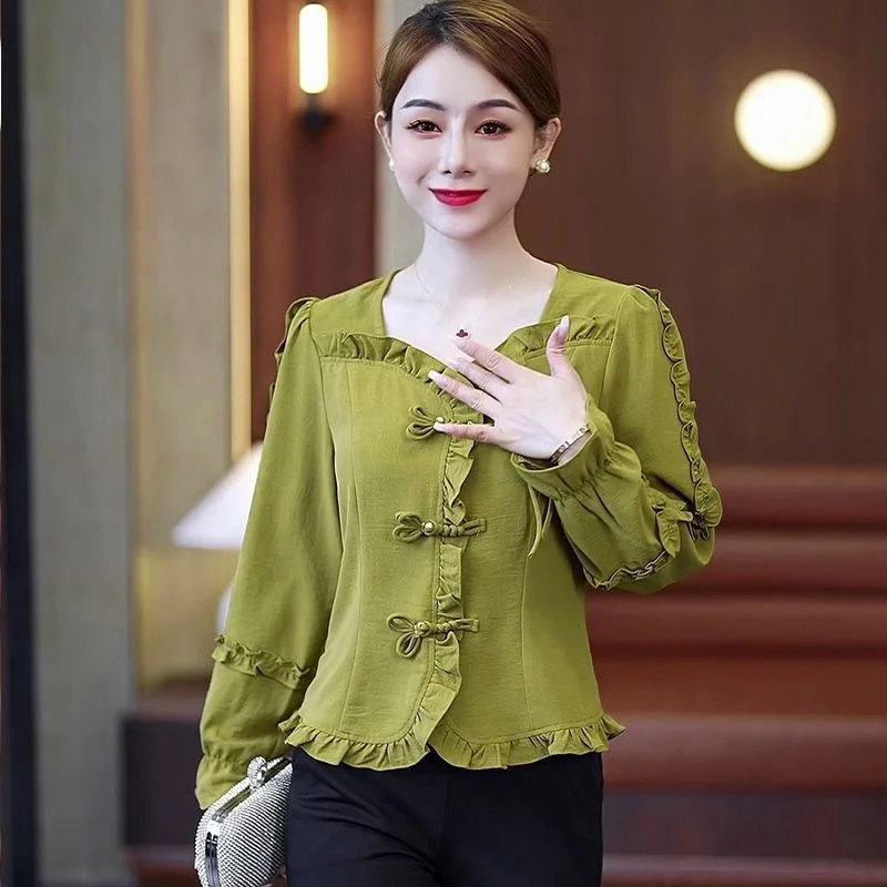 Китайская женская блузка с длинным рукавом в национальном стиле, на пуговицах, приталенная, элегантная, высококачественная, модная, премиум-качества
Китайская женская блузка с длинным рукавом в национальном стиле, на пуговицах, приталенная, элегантная, высококачественная, модная, премиум-качества