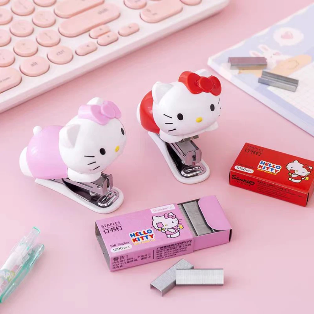 Набор степлеров в стиле аниме Sanrio Hello Kitty, милый Kt Cat, школьные канцелярские принадлежности, студенческие канцелярские принадлежности, призы, подарки для девочек
Набор степлеров в стиле аниме Sanrio Hello Kitty, милый Kt Cat, школьные канцелярские принадлежности, студенческие канцелярские принадлежности, призы, подарки для девочек
