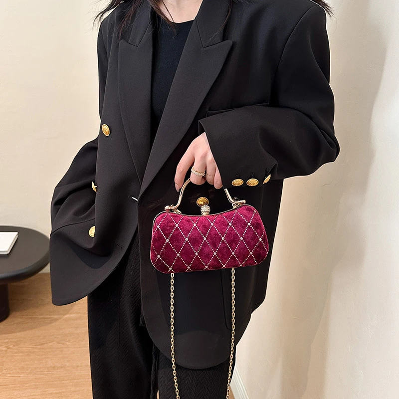 velvet evening bag diamond-studded quilted handbag with clasp, cross-border women's bag
velvet evening bag diamond-studded quilted handbag with clasp, cross-border women's bag