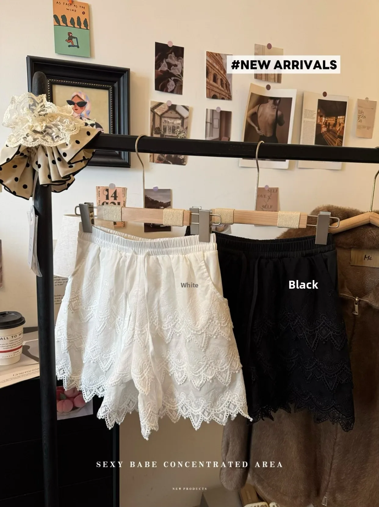 Sweet Style High Waist Lace Patchwork Drawstring Slimming Short Pants Pure Color Bottoming Trousers for Women Summer Casual Wear
Sweet Style High Waist Lace Patchwork Drawstring Slimming Short Pants Pure Color Bottoming Trousers for Women Summer Casual Wear