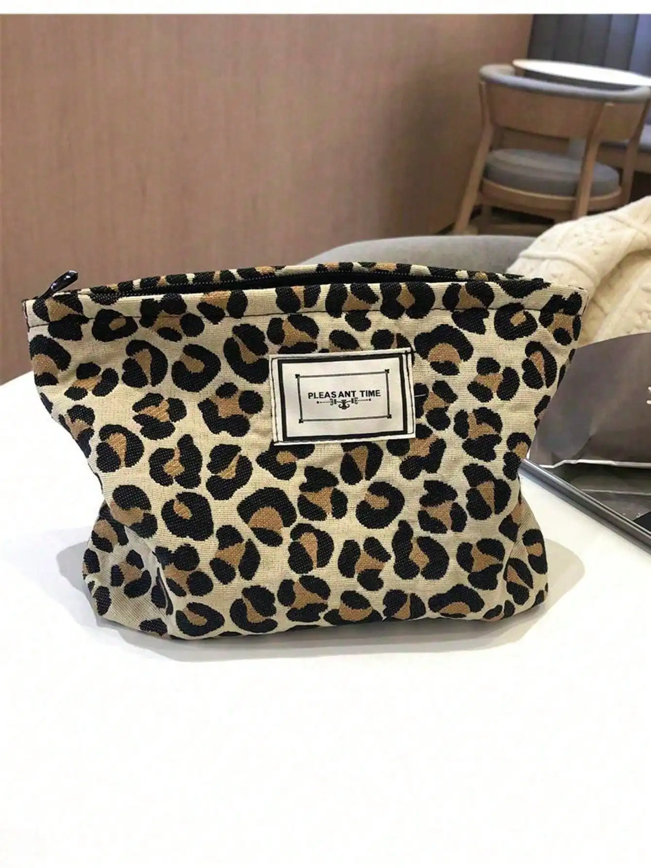 Makeup Bag Leopard Cosmetic Bag for Women Pink,Ins Style Make up bag White Large Capacity Simple Makeup Bags Green Pencil Case D
Makeup Bag Leopard Cosmetic Bag for Women Pink,Ins Style Make up bag White Large Capacity Simple Makeup Bags Green Pencil Case D