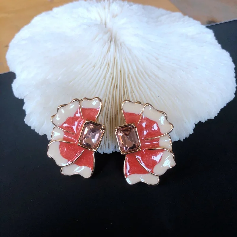 Sweet Color Matching Drop Glaze Enamel Silver Needle Stud Earrings, Water Drop Zircon Copper Earrings, Dried Flower Silver Needl
Sweet Color Matching Drop Glaze Enamel Silver Needle Stud Earrings, Water Drop Zircon Copper Earrings, Dried Flower Silver Needl