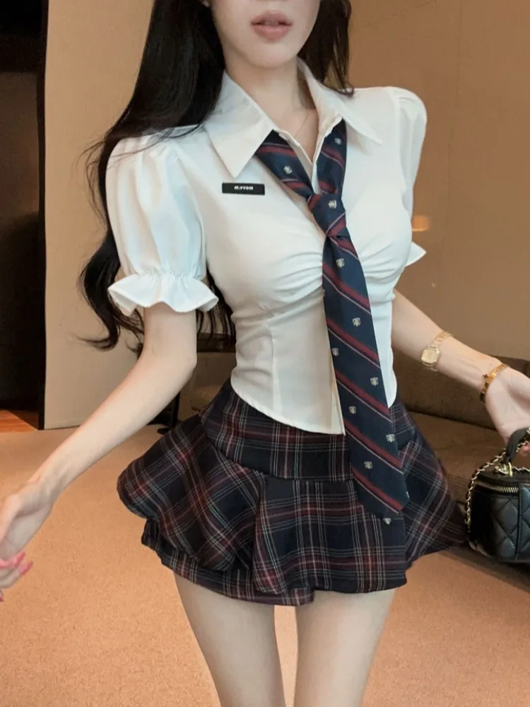 Summer New College Style JK Uniform Set Women's Fashion Anti-Aging Sweet Short Sleeve Shirt Pleated Skirt Two-Piece Set
Summer New College Style JK Uniform Set Women's Fashion Anti-Aging Sweet Short Sleeve Shirt Pleated Skirt Two-Piece Set