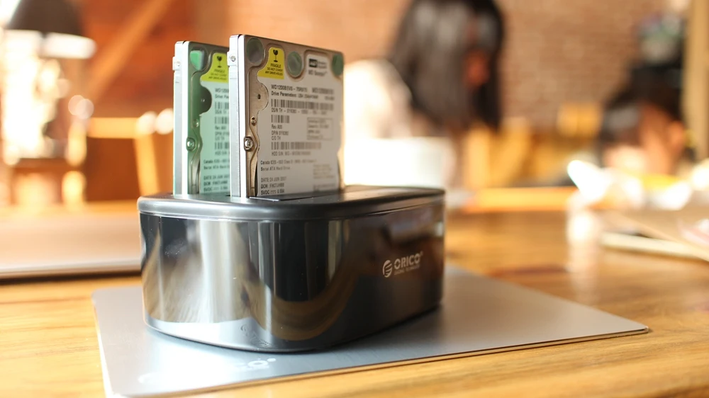 Док-станция ORICO с двумя отсеками для жесткого диска для 2,5/3,5-дюймового жесткого диска SSD SATA-USB 3.0 Док-станция для жесткого диска с адаптером питания 12V3A
Док-станция ORICO с двумя отсеками для жесткого диска для 2,5/3,5-дюймового жесткого диска SSD SATA-USB 3.0 Док-станция для жесткого диска с адаптером питания 12V3A