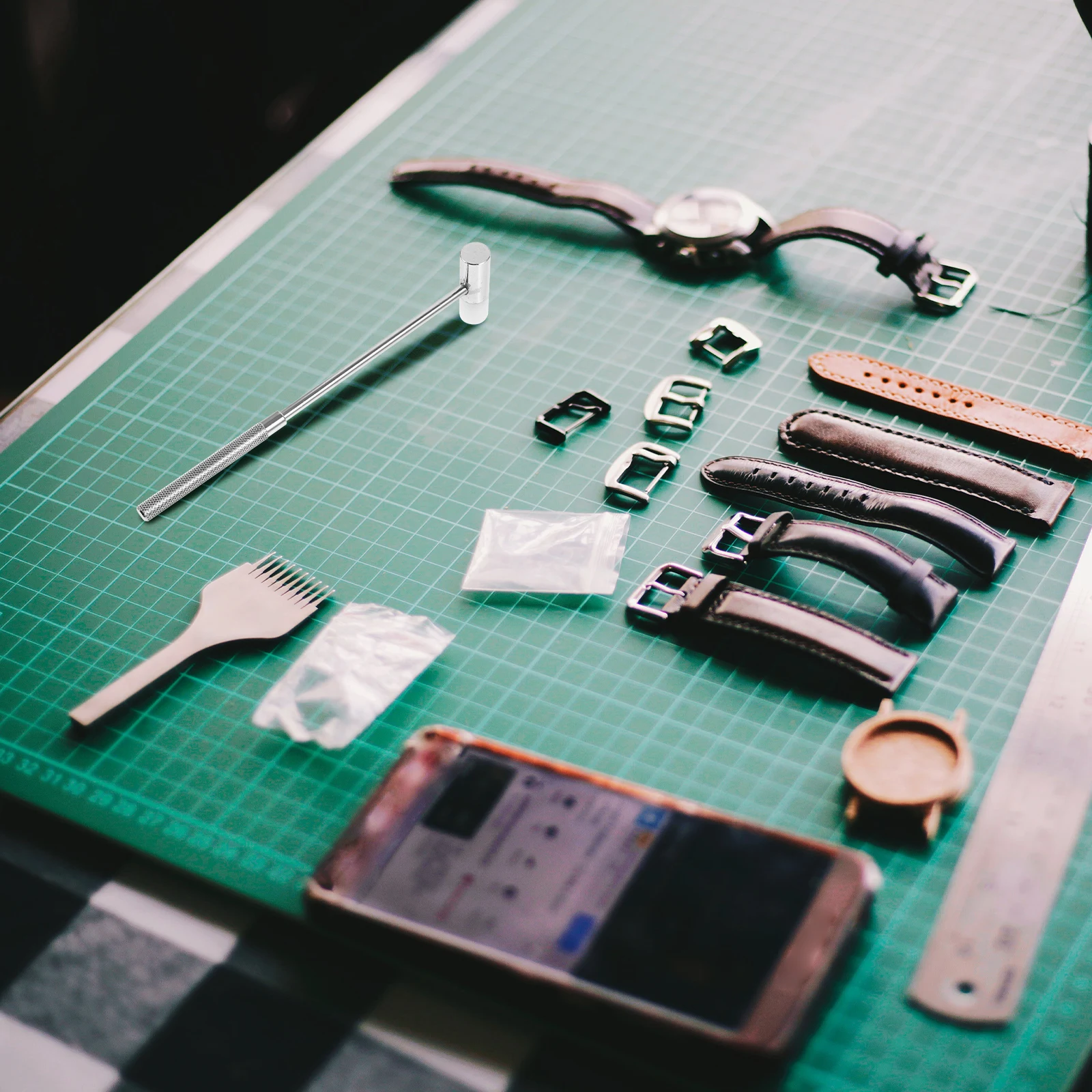 4 Pcs Hammer Set for Watch Repair Metal White Watch Hammer Portable Handle Mallet Mini Tool Jeweler Glass Plastic 
4 Pcs Hammer Set for Watch Repair Metal White Watch Hammer Portable Handle Mallet Mini Tool Jeweler Glass Plastic