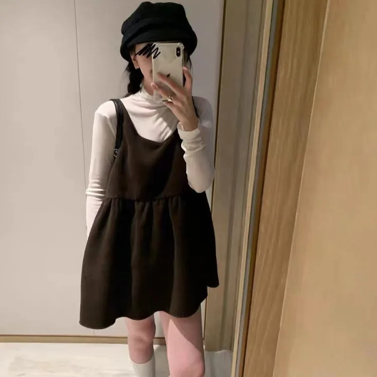 Elegant Vintage O-neck Vest Dress for Women 2025 Autum New Sleeveless Dresses Y2k E-Girl All-match Loose Vestidos De Mujer
Elegant Vintage O-neck Vest Dress for Women 2025 Autum New Sleeveless Dresses Y2k E-Girl All-match Loose Vestidos De Mujer