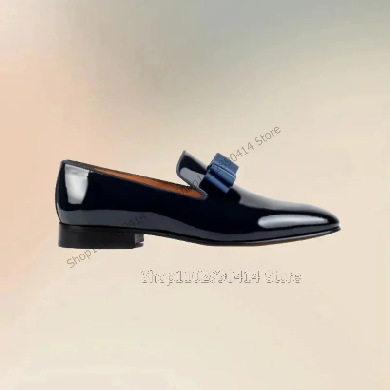 Blue Bow Knot Black Patent Leather Square Toe Loafers Fashion Slip On Men Shoes Luxurious Handmade Party Wedding Men Dress Shoes
Blue Bow Knot Black Patent Leather Square Toe Loafers Fashion Slip On Men Shoes Luxurious Handmade Party Wedding Men Dress Shoes