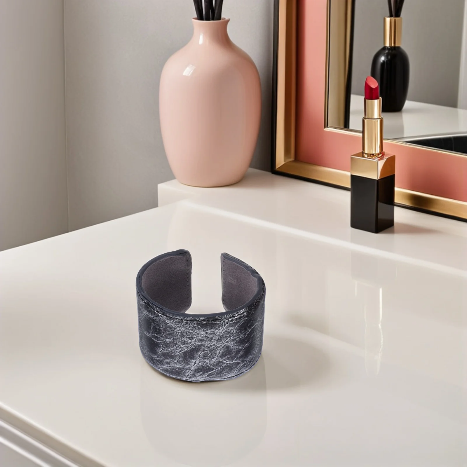 PU Cuff Bracelet Chunky Statement Bracelets for Women Half Bangle Wide Open Design Fashion Retro Wrist Jewelry 
PU Cuff Bracelet Chunky Statement Bracelets for Women Half Bangle Wide Open Design Fashion Retro Wrist Jewelry