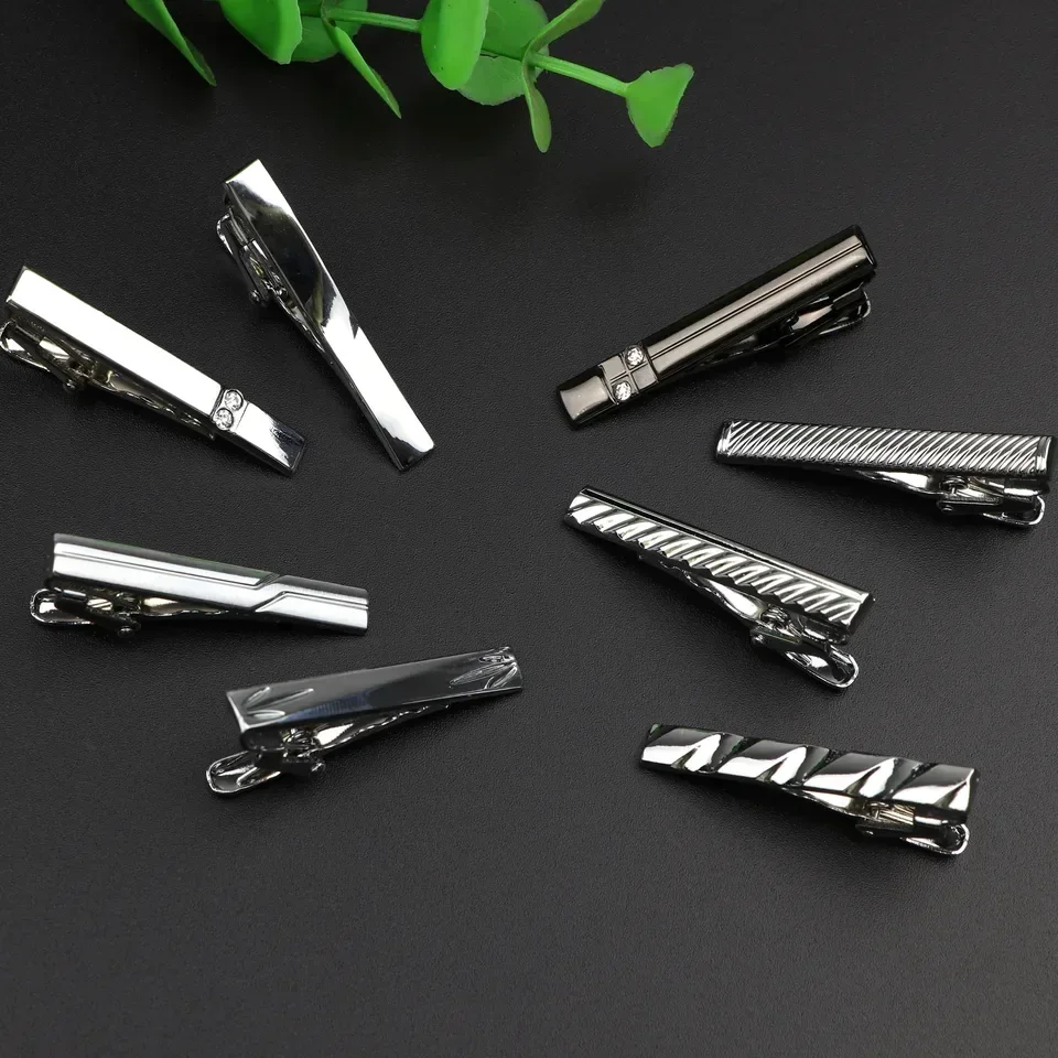 4cm New Simple Fashion Style Tie Clip Metal Exquisite Practical Pin Clasp Business Wedding Accessories High-End Gift For Men
4cm New Simple Fashion Style Tie Clip Metal Exquisite Practical Pin Clasp Business Wedding Accessories High-End Gift For Men
