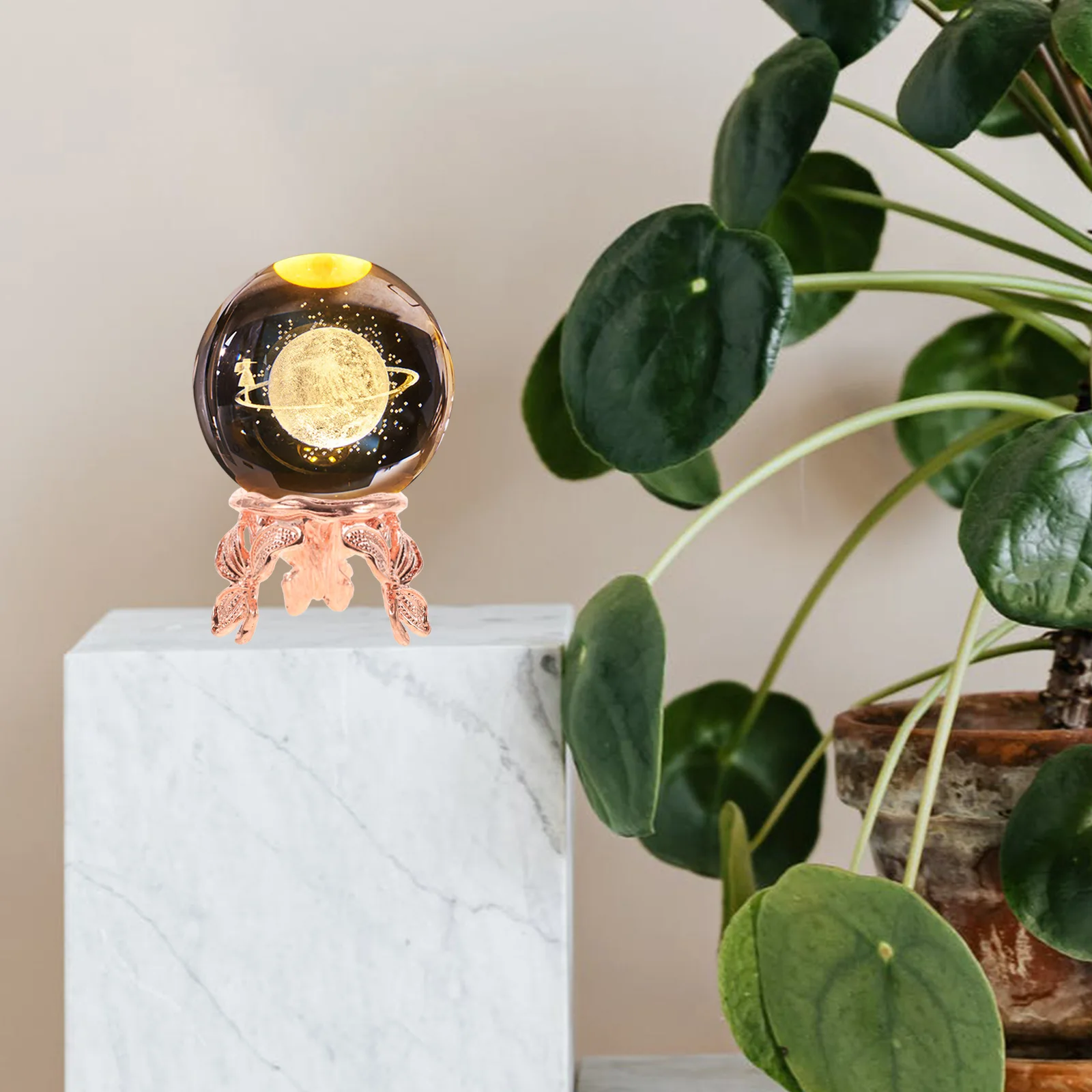 Creative Crystal Ball Stand Alloy Display Base Desktop Decorative Sphere Holder Elegant Artistic Room Centerpiece Unique Marble
Creative Crystal Ball Stand Alloy Display Base Desktop Decorative Sphere Holder Elegant Artistic Room Centerpiece Unique Marble