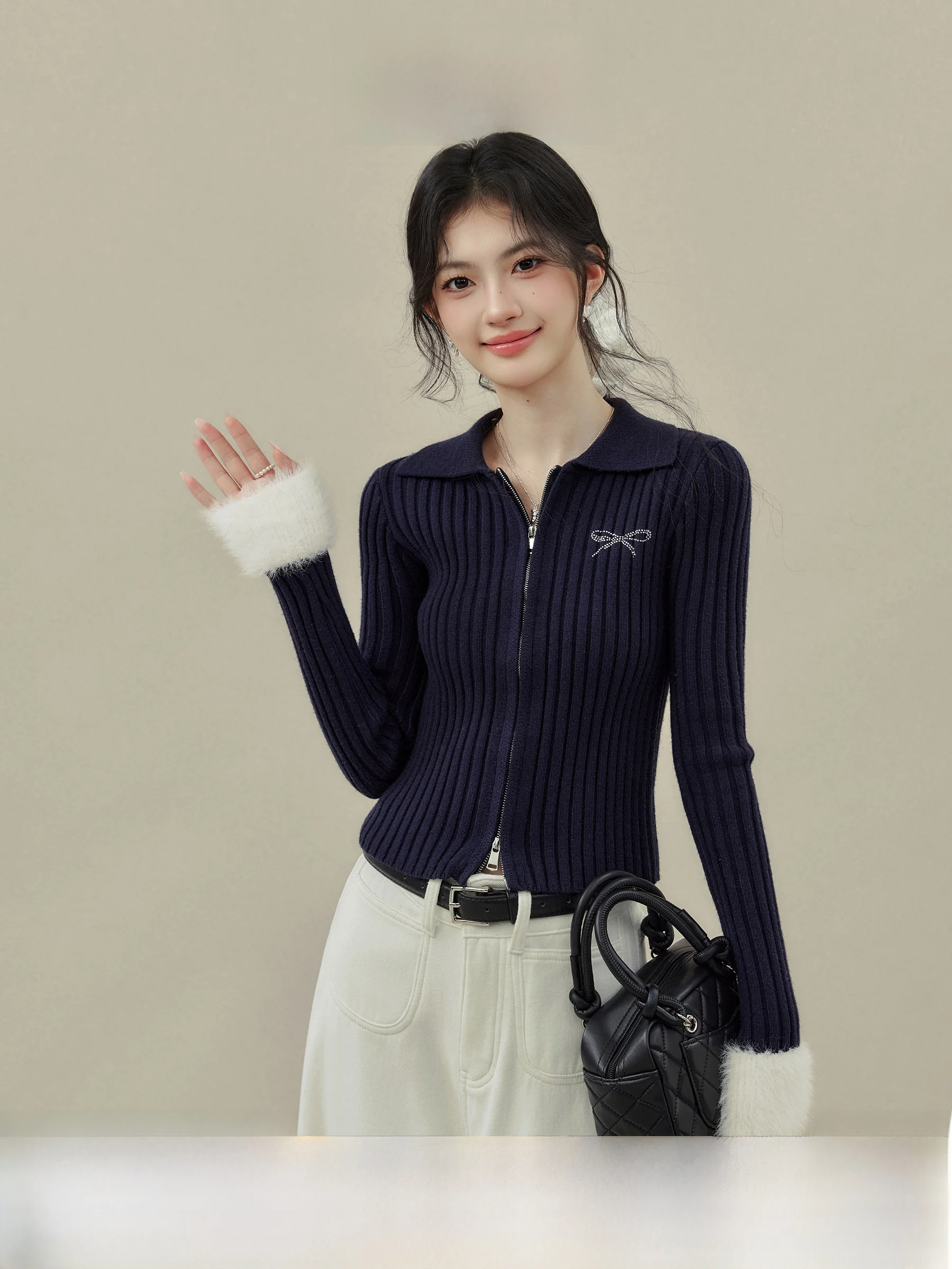 Вязаный свитер Ouyang Xi Colion Fun k Blue для женщин, облегающий, осенне-зимний, для ношения под одеждой, укороченный топ для девушек
Вязаный свитер Ouyang Xi Colion Fun k Blue для женщин, облегающий, осенне-зимний, для ношения под одеждой, укороченный топ для девушек