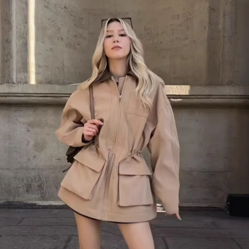 Fashion Tooling Long-sleeved Waist Trench Coating Top Autumn New Products Loose and Comfortable Lazy Wind Fashion Beauty Jacket
Fashion Tooling Long-sleeved Waist Trench Coating Top Autumn New Products Loose and Comfortable Lazy Wind Fashion Beauty Jacket